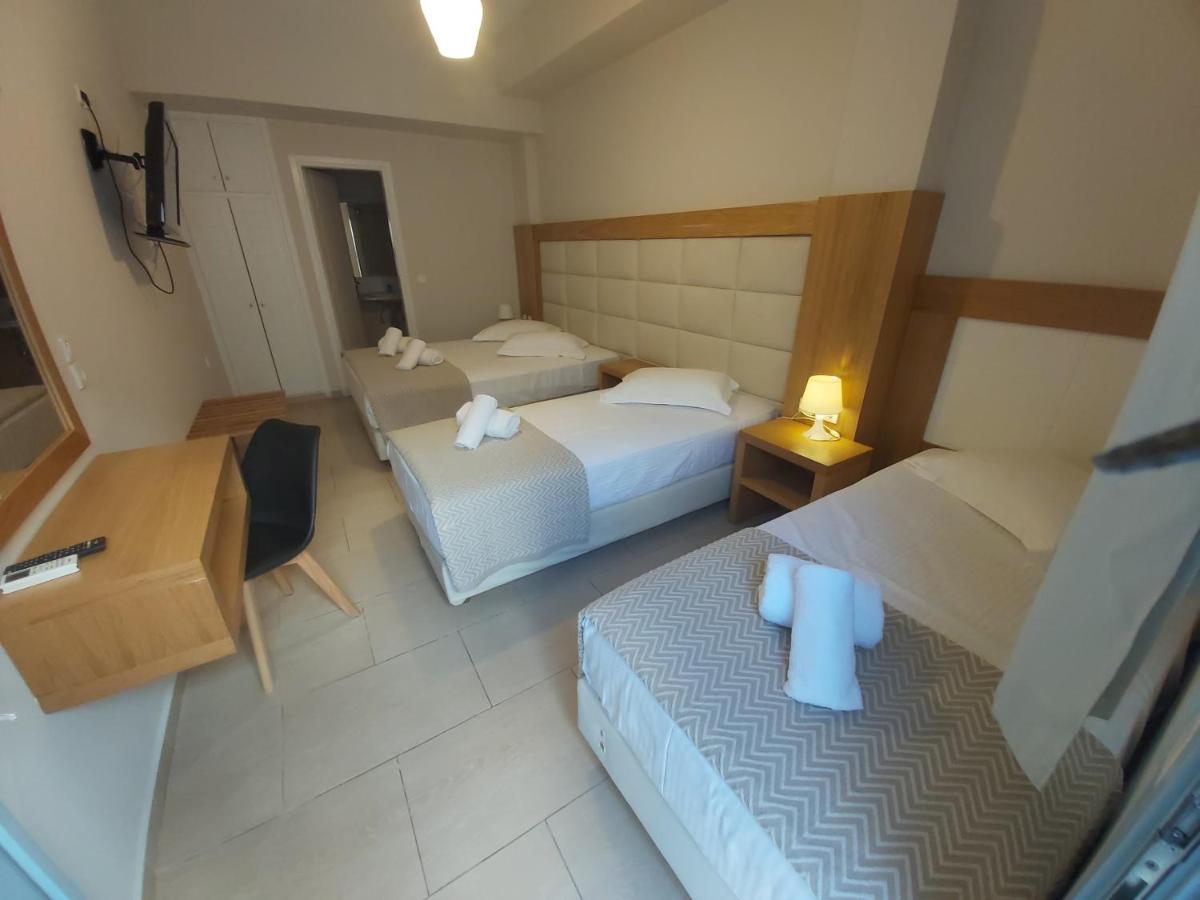 Villa Roussa City Center Fira  Extérieur photo